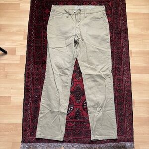 Signature by Levi Strauss Men's Tan Chinos - Straight Leg Mens Size 32x32